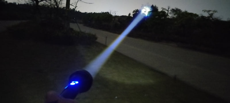 Flashlight Safety Tips for Outdoor Enthusiasts