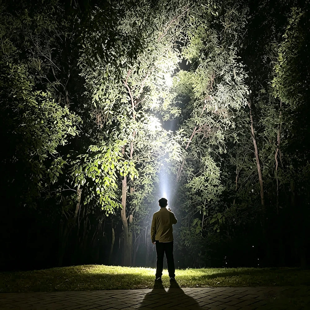 Helius Beta XO Flashlight — 10000LM, 3× XHP50, USB-C Rechargeable, IPX5