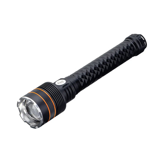 Helius D10 4000 Lumens Zoomable Flashlight